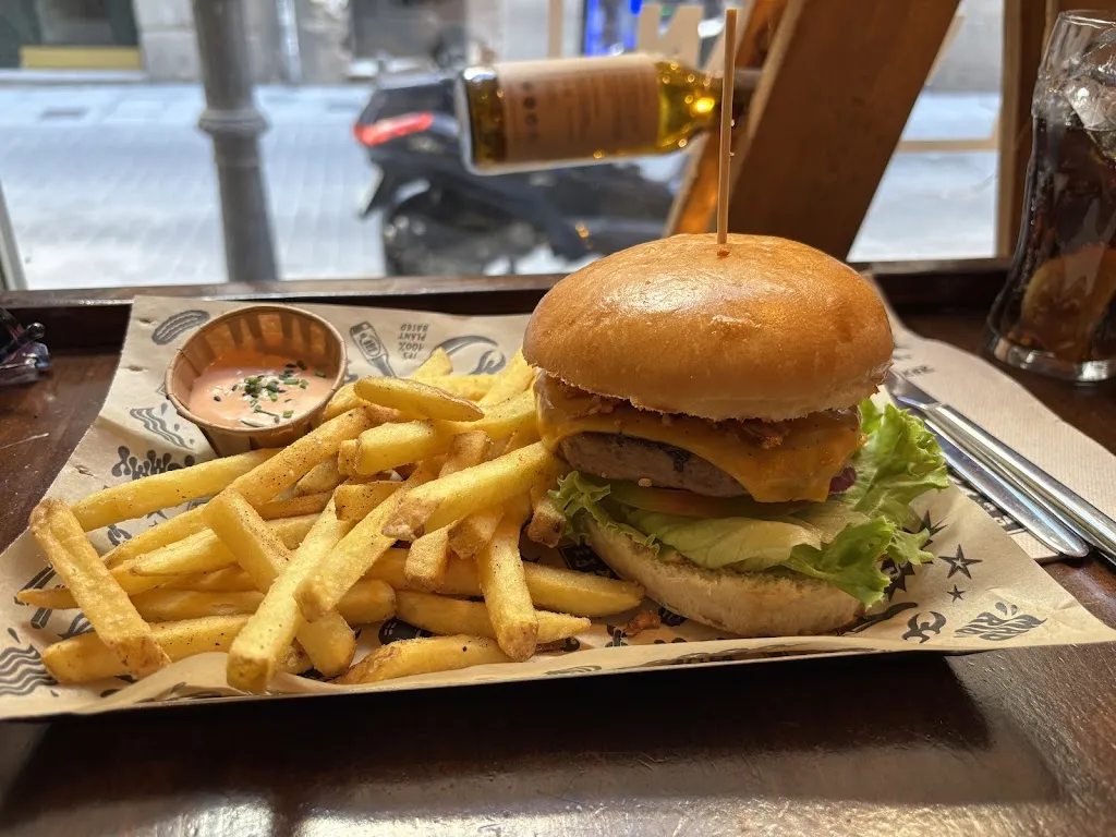 Szilard Zrupko_Mad Mad Vegan_Pelayos_review