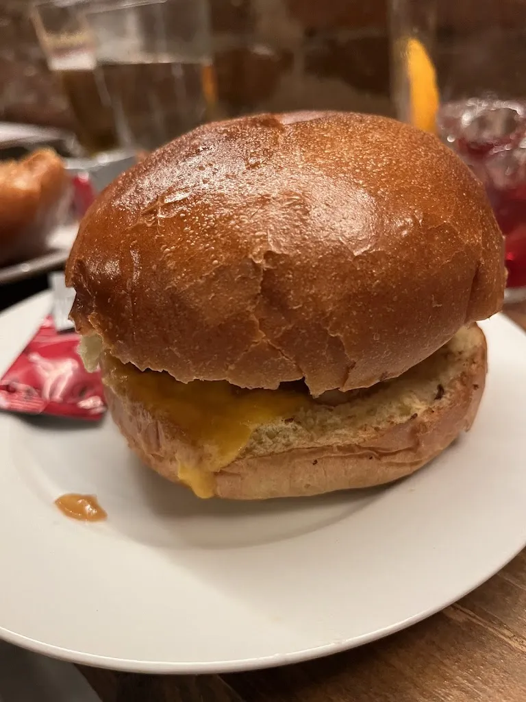 Lara Santos Torres_Cool and warm_Pelayos_review