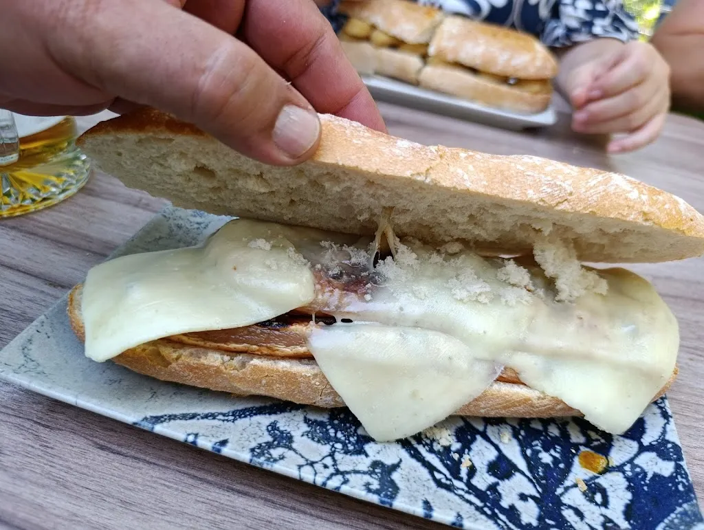 Francisco Jose Del Pozo_Costa Cruz_Pelayos_review