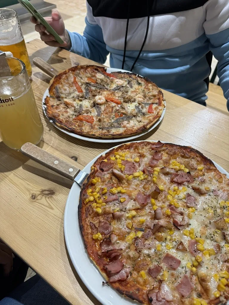 Burger Mc Paco’s_Pelayos_slider_image_2