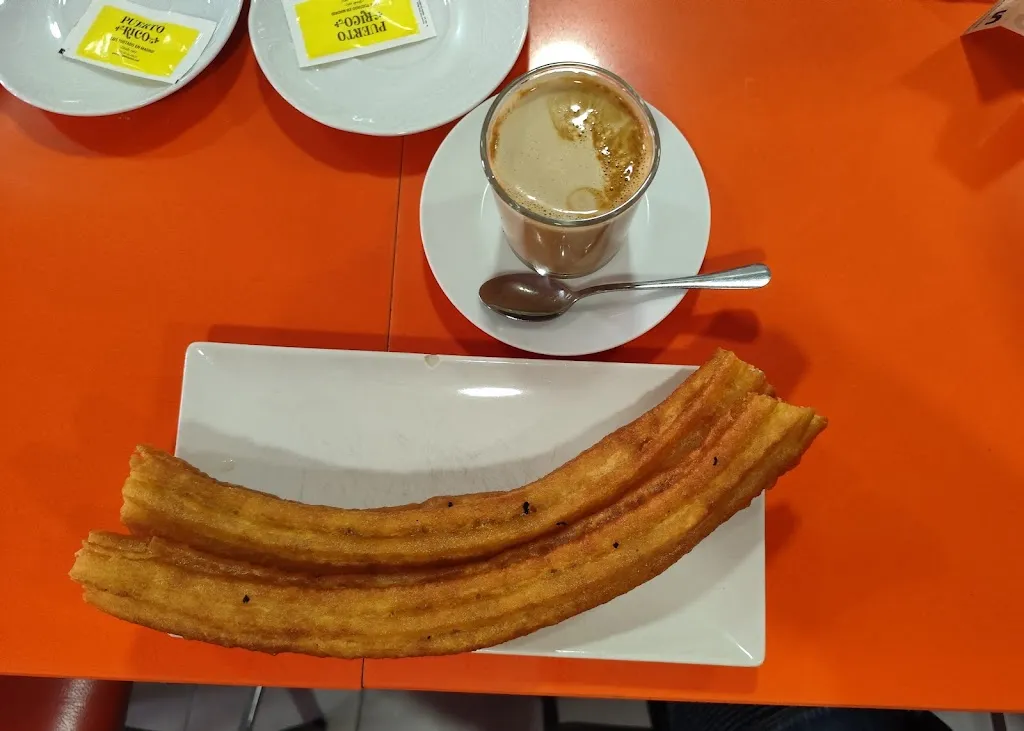 Jesus Gomez Sanchez_Churrería El Asturiano_Pelayos_review