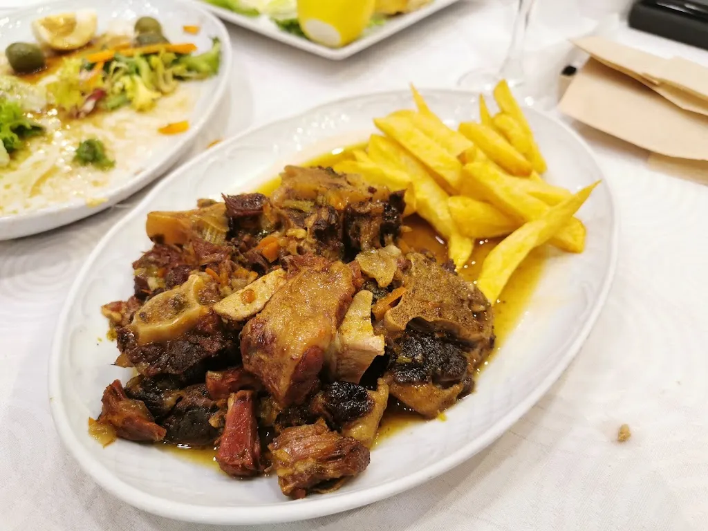 Restaurante en las Ventas Puerta Grande Madrid_Puertas_slider_image_3