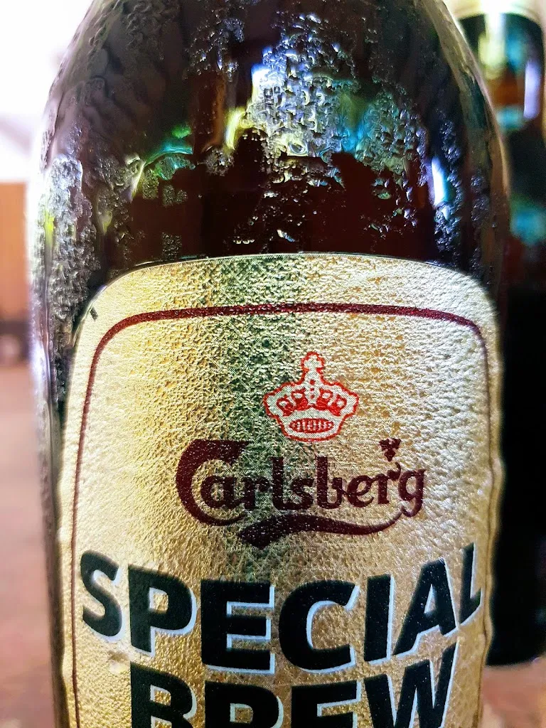 Chamaa Gamage_Heshan Restaurant හෙශාන් රෙස්ටුරන්ට්_Rágama_recensione