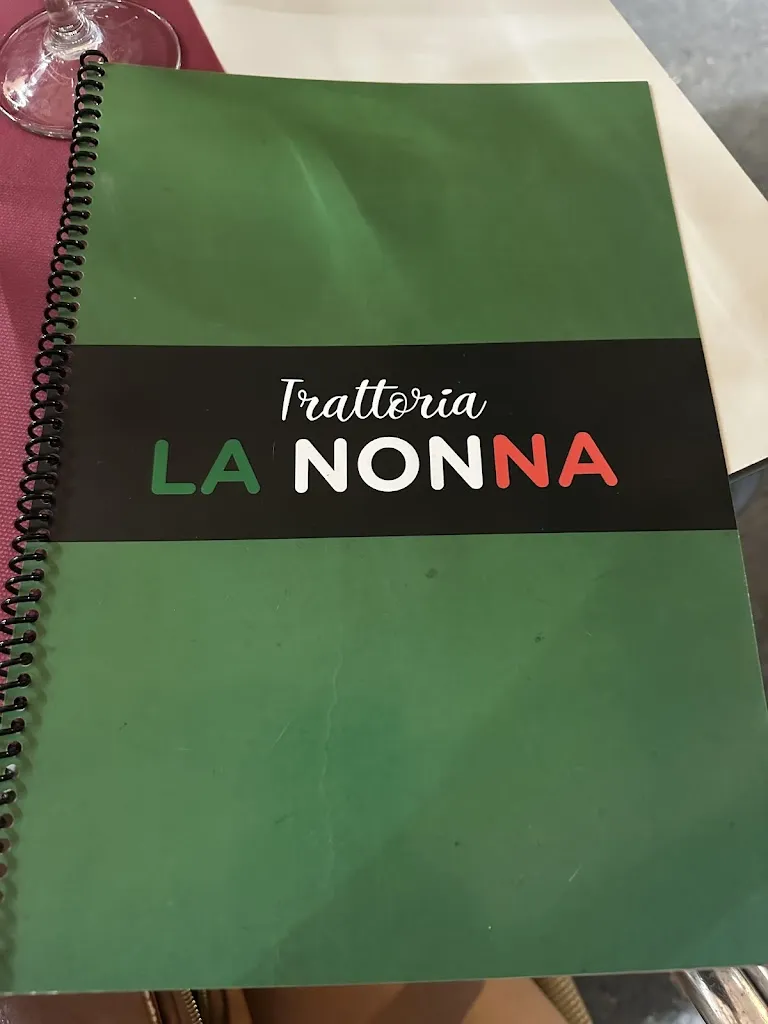 Kristal Hula_Trattoria La Nonna (antiguo Mal de Amores)_Alhama de Almería_recensione