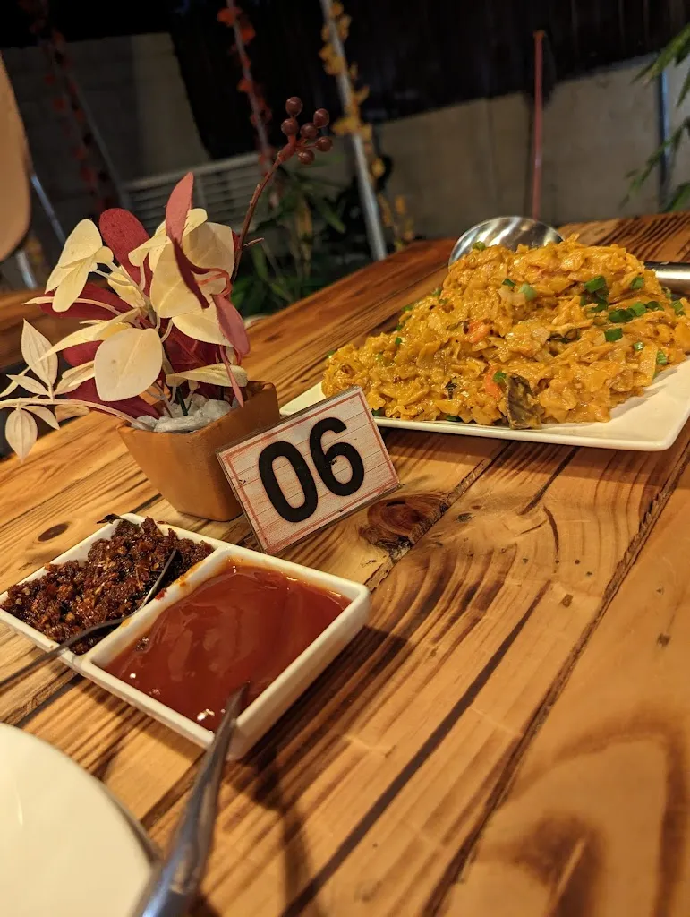 Prabath Aravinda_Walan Kade Family Restaurant_Rágama_review