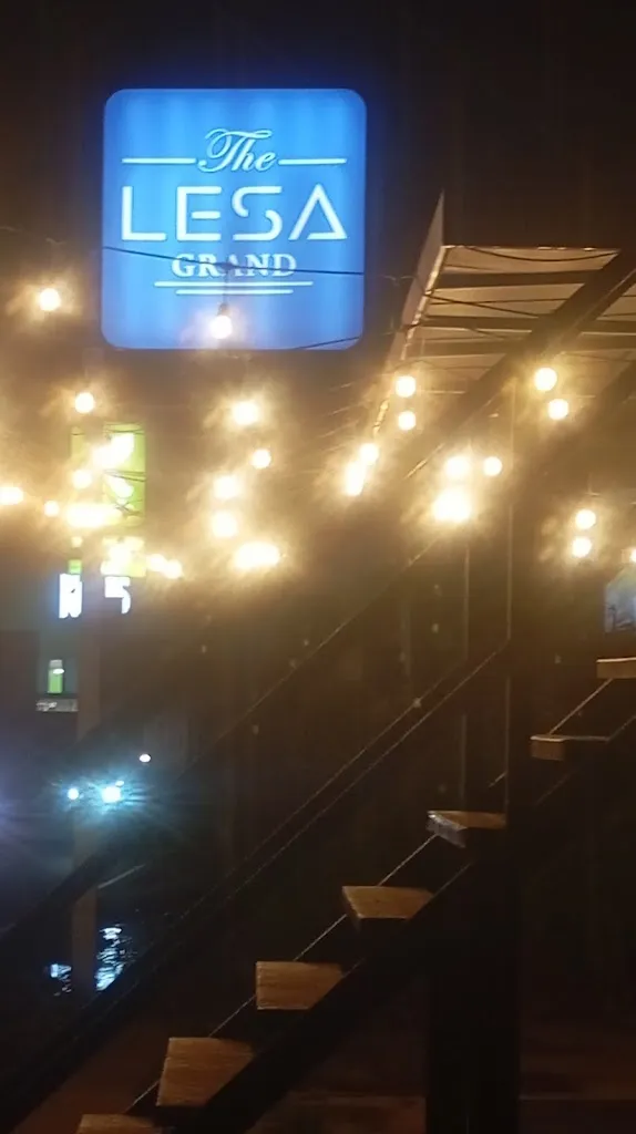 Lesa Grand Family Restaurant ristorante a Rágama