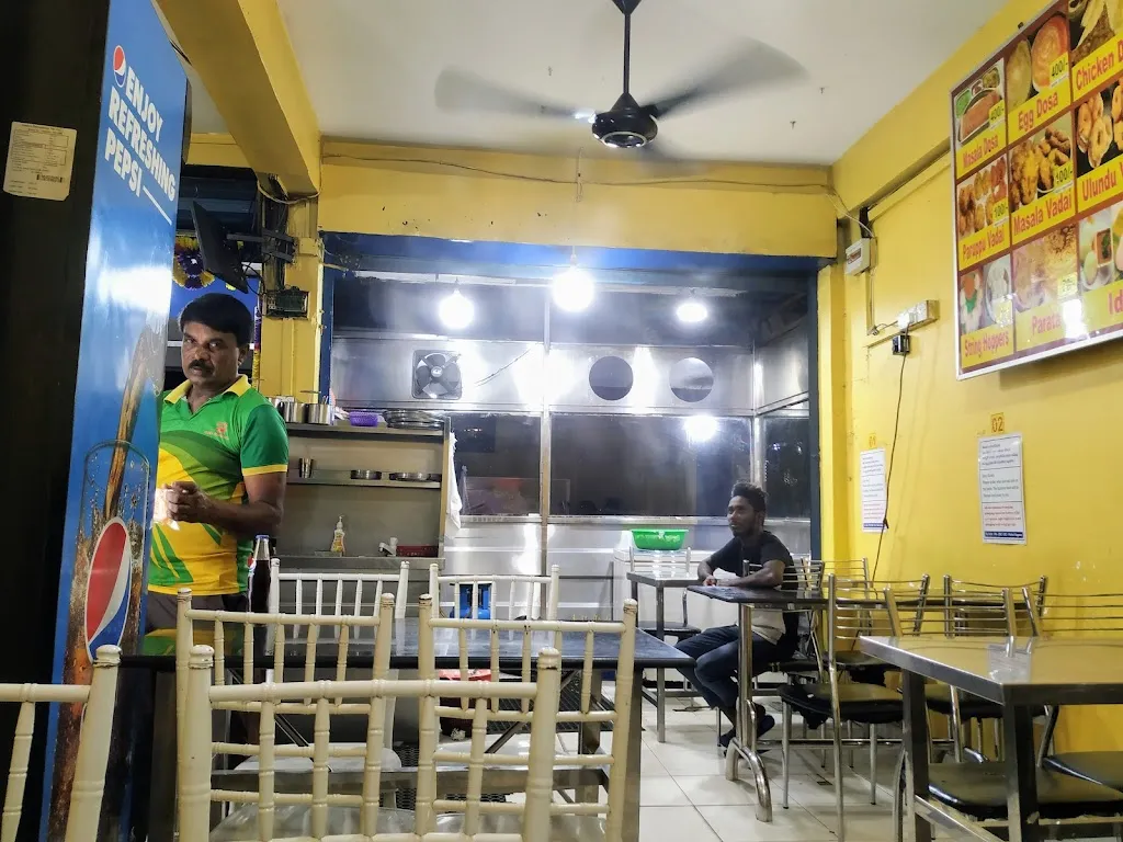 Shree Rhangaas restaurant in Rágama