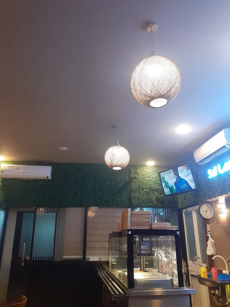 Chaminda Jayamaha_St Anthonys Food & Beverage  LTD_Rágama_review