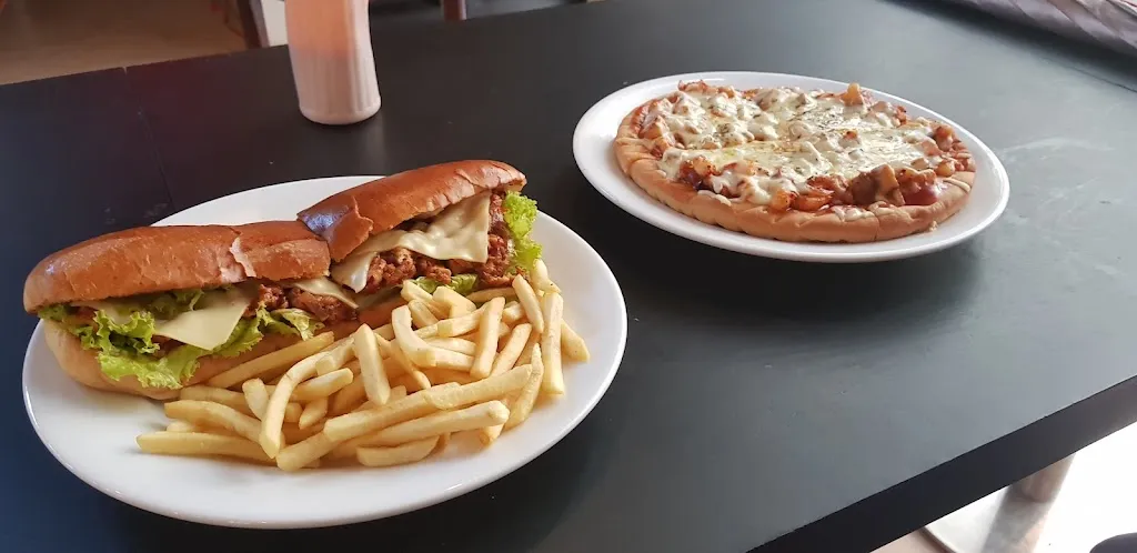 St Anthonys Food & Beverage  LTD_Rágama_slider_image_2