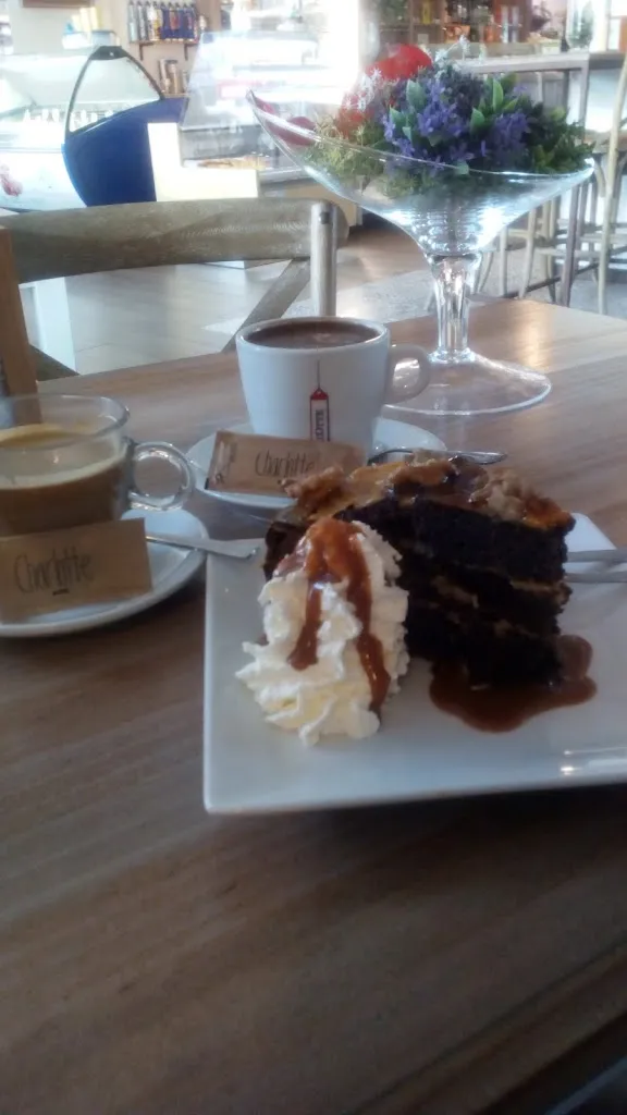 Amber Soule_Gastrobar la Unión_Rinconada de la Sierra La_review