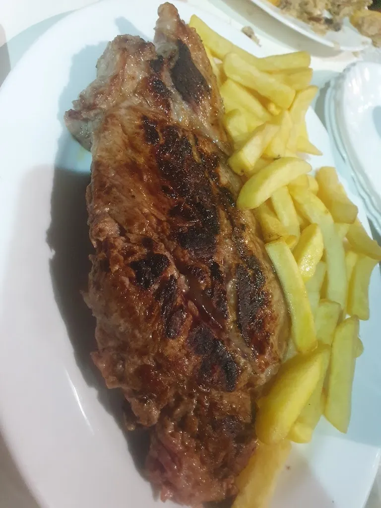 Noemi Guerrero_Bar casa Funes_Rinconada de la Sierra La_review