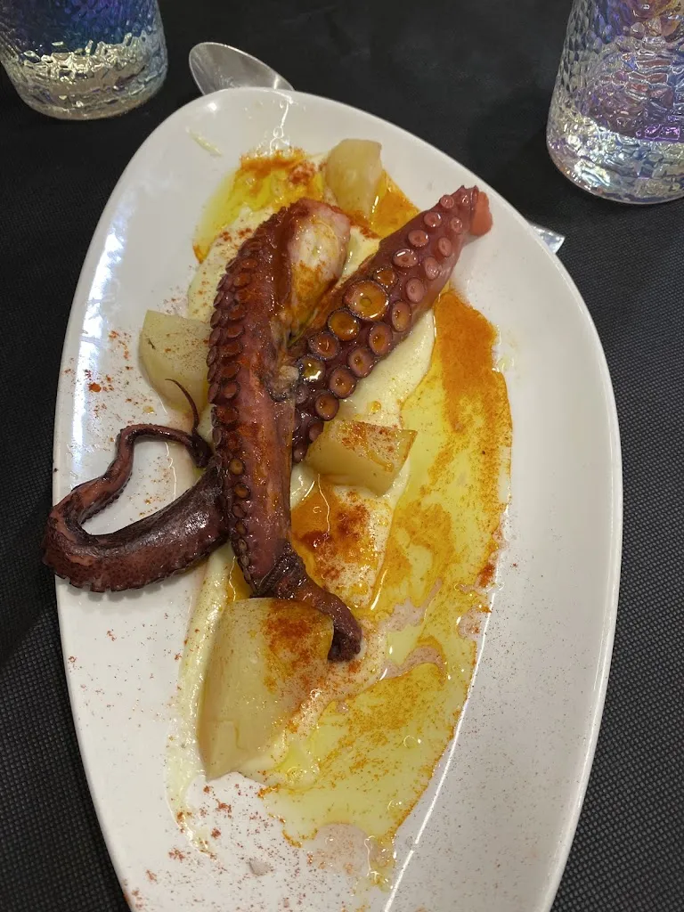 Owen_La Botica_Rinconada de la Sierra La_review