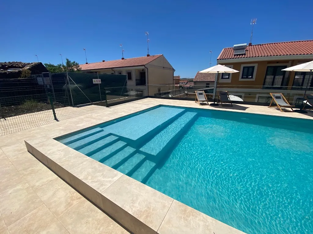 Casas La Fuente de Saelices - Apartamentos Turísticos_Saelices el Chico_slider_image_3