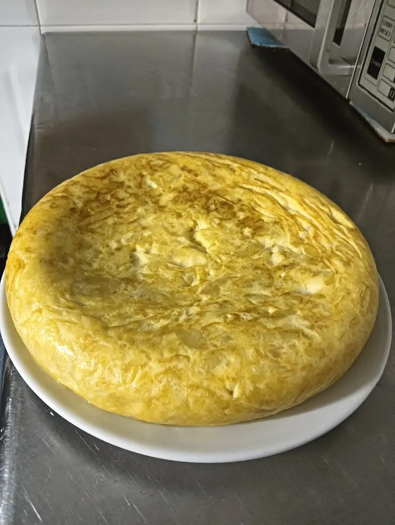 Menu_Restaurante Bar La Escuela_Salvatierra de Tormes_image_2