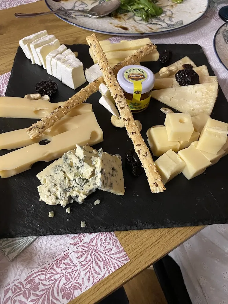 Paco C_Bar La Colmena_San Miguel de Valero_review