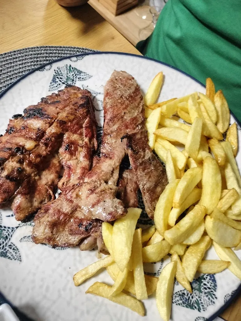 ruben rossy_Bar La Colmena_San Miguel de Valero_review