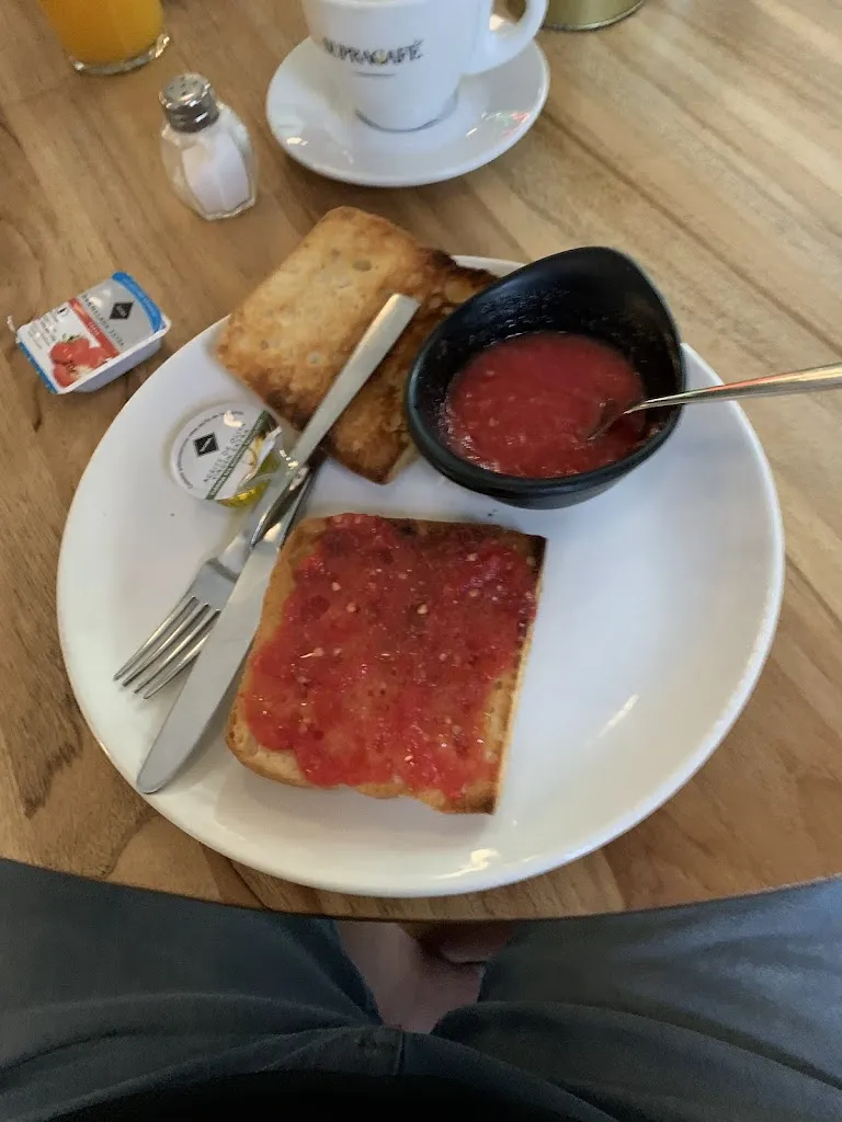 jakub herbut_Mussu_San Muñoz_review