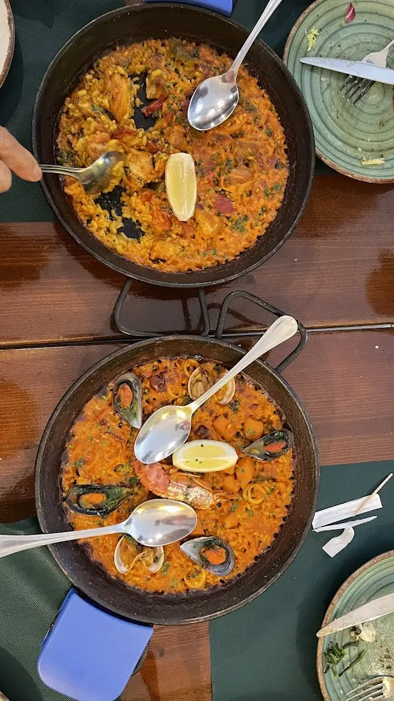 Lia Guan_Bistro Sagrada_Sagrada La_review