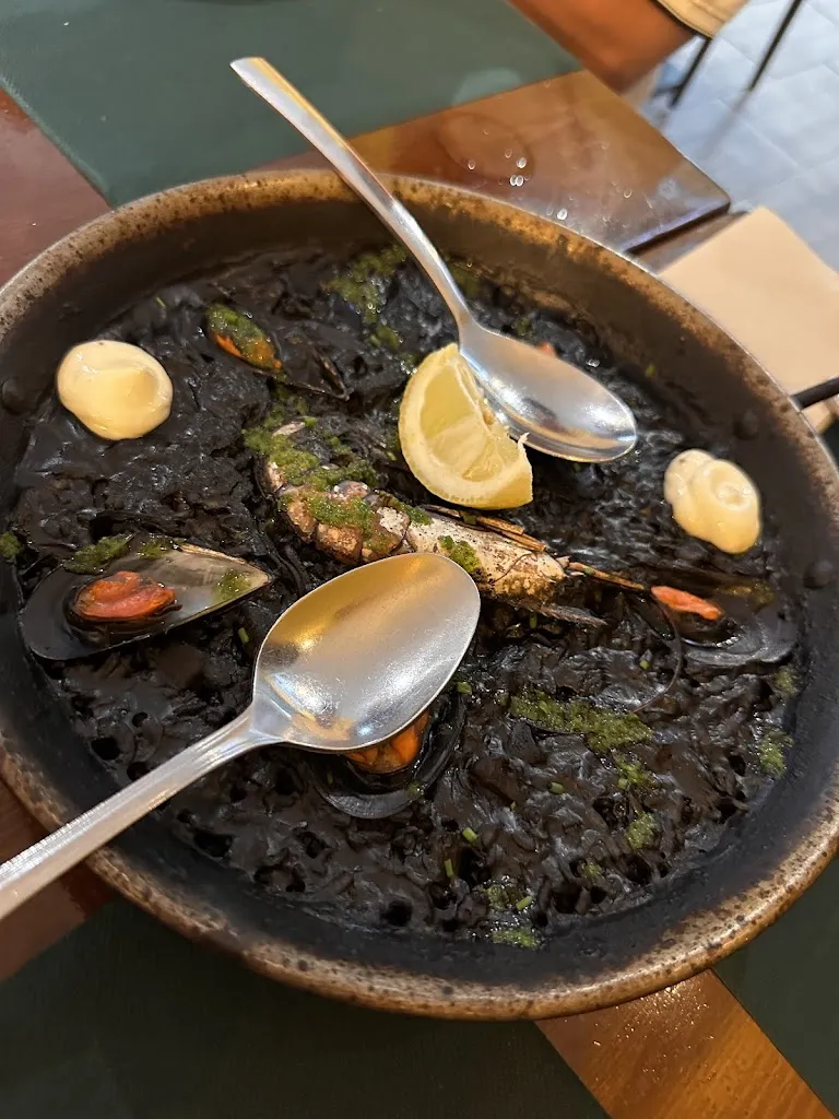 Romarie R_Bistro Sagrada_Sagrada La_review