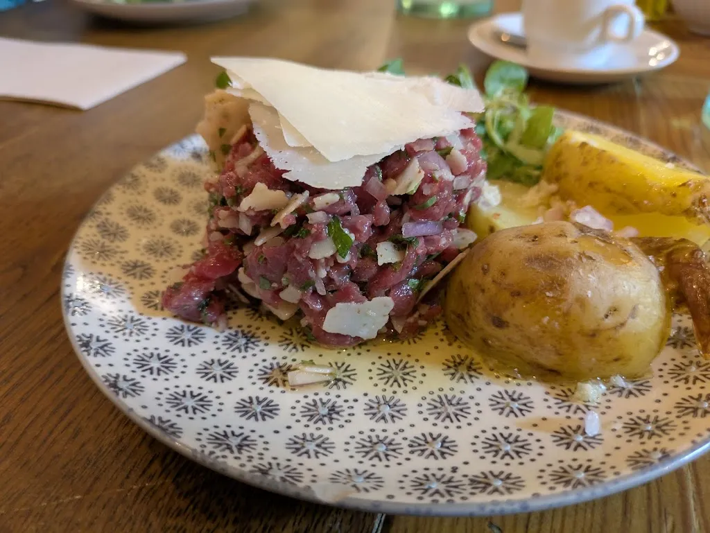 abcdefghij abcdwfghijkl_Zed_Sagrada La_review