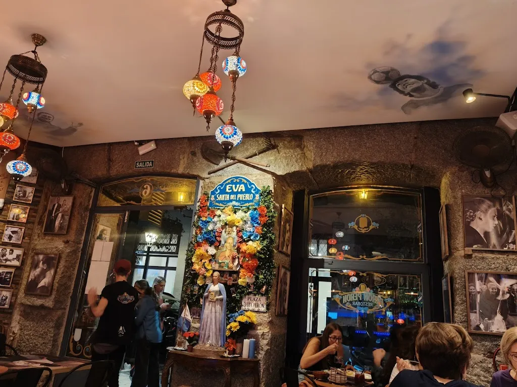 Peron Peron Madrid_Sagrada La_slider_image_3