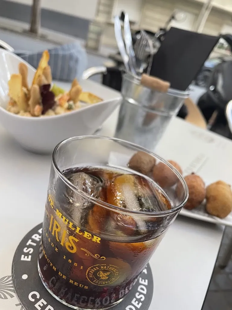 Aleksandra Mutwicka_Nonna Delia_Sagrada La_review