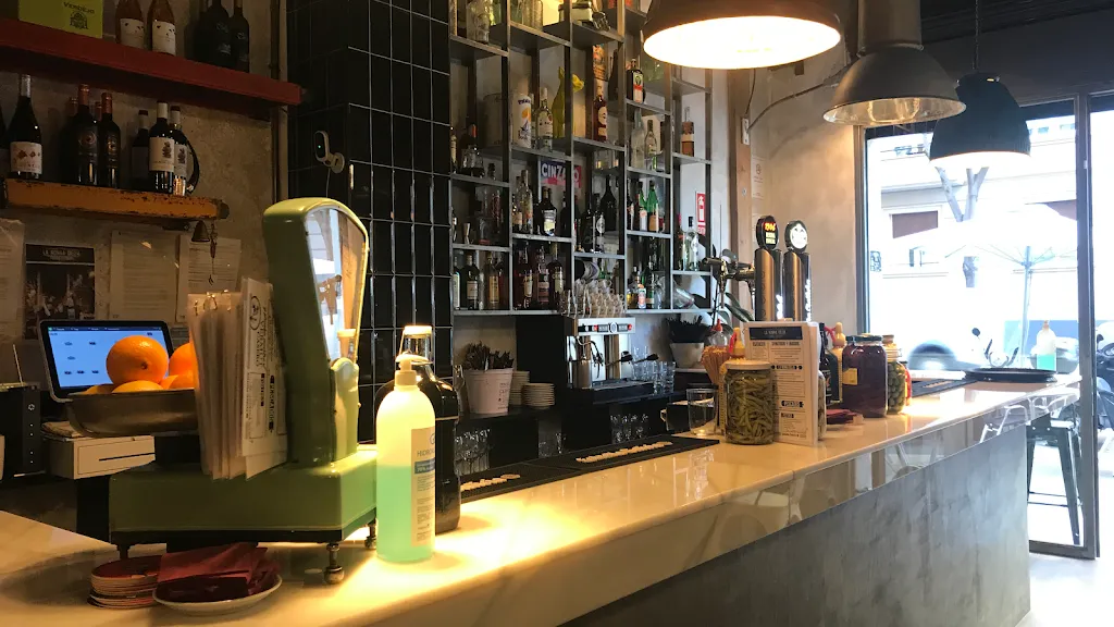 Nonna Delia restaurant in Sagrada La