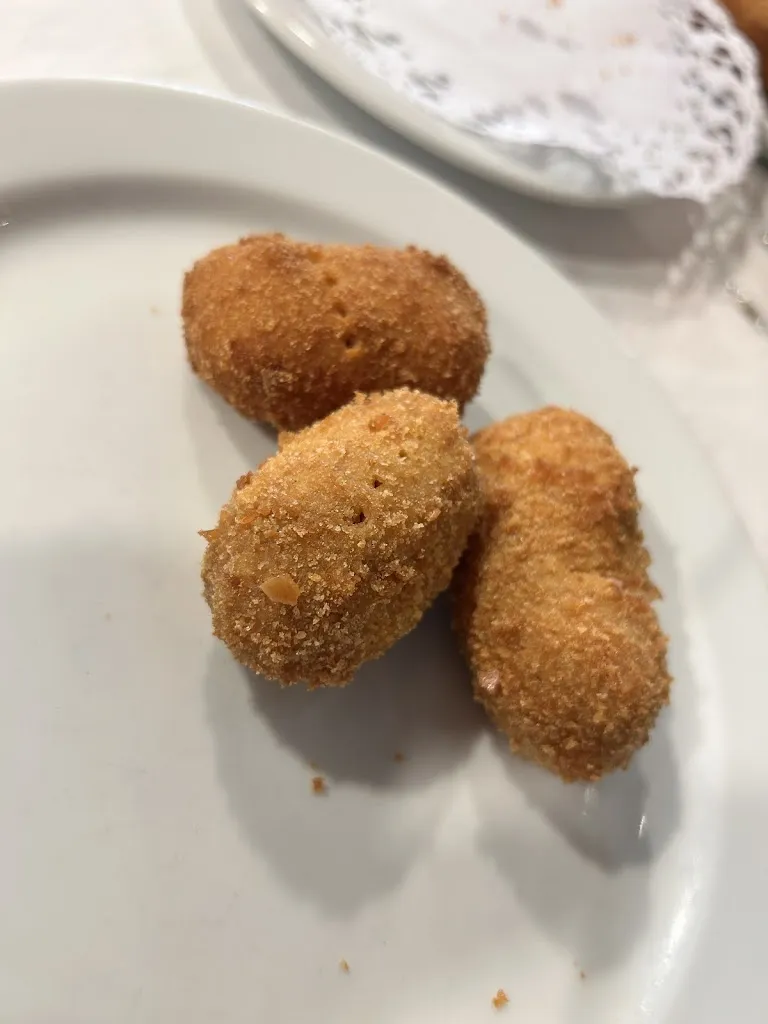 Quika 24_Restaurant Els Porxos_Sagrada La_review