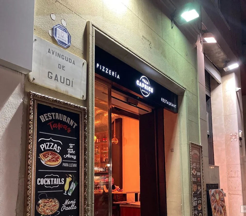 Villa Caprice restaurant in Sagrada La