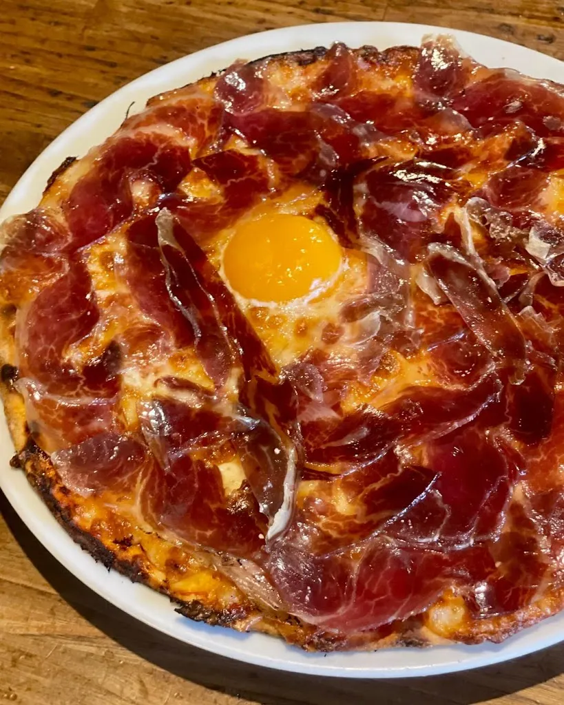 La Piazzenza_Sagrada La_slider_image_3