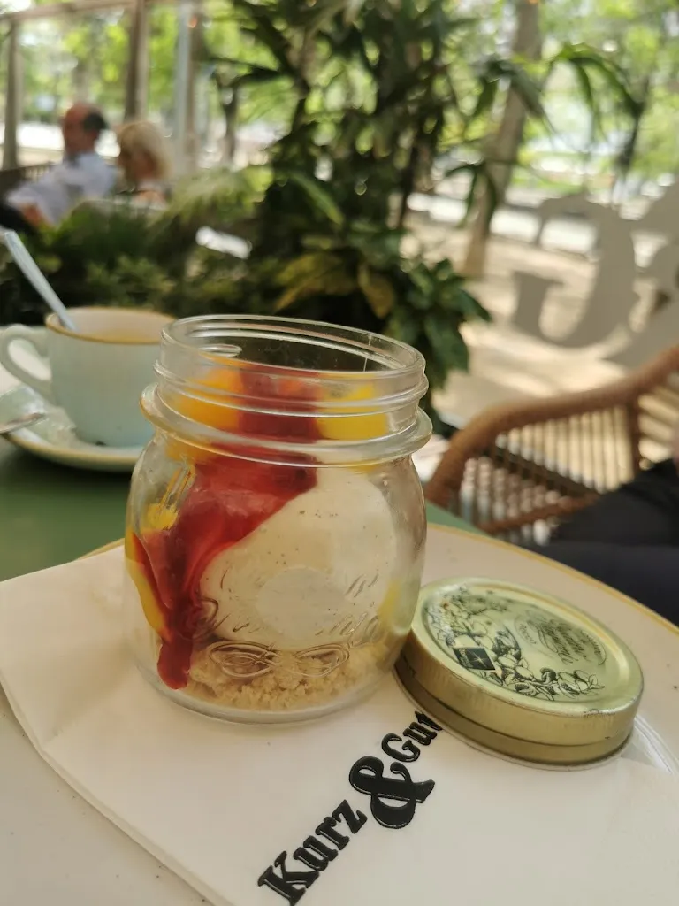 Menu_Kurz&Gut Gaudi_Sagrada La_image_4