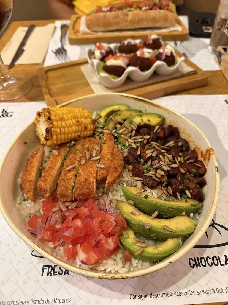 Amit Kabra_Kurz&Gut Gaudi_Sagrada La_review