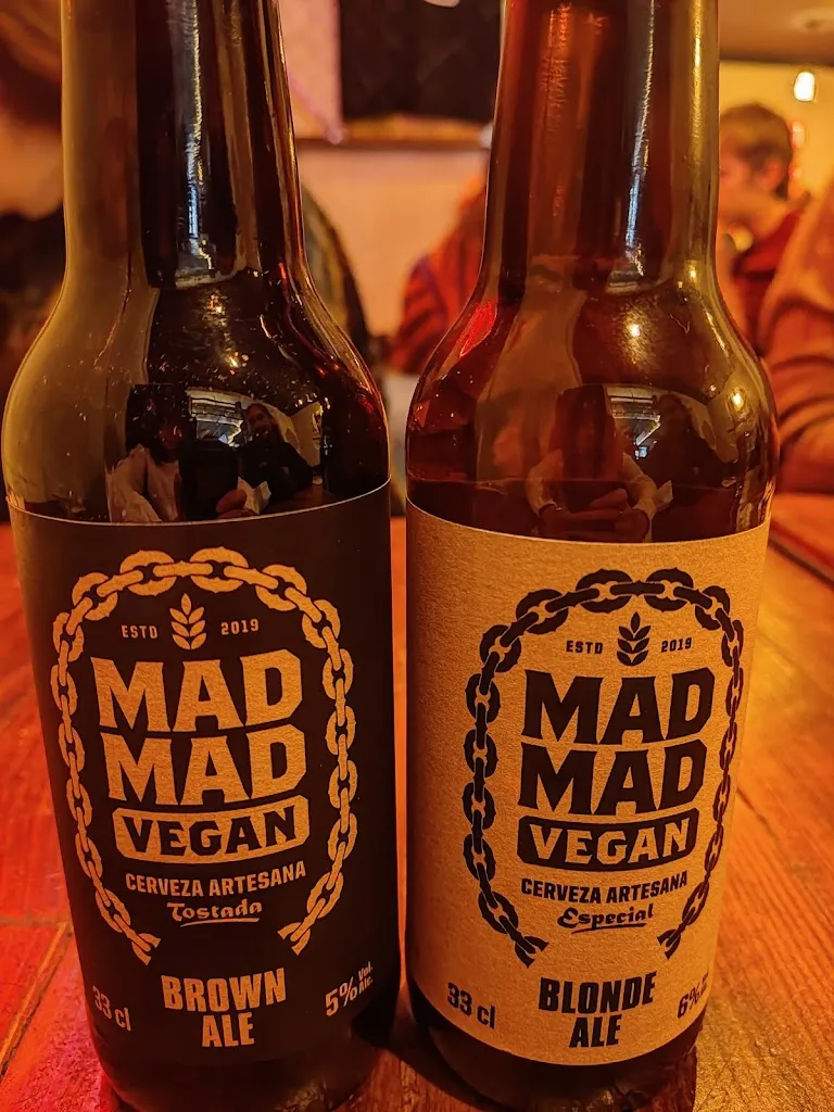 Menu_Mad Mad Vegan_Sando_image_6