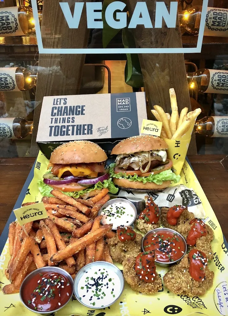 Mad Mad Vegan_Sando_slider_image_3