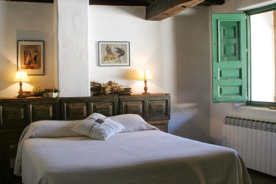 Casa Margó_Sequeros_slider_image_2