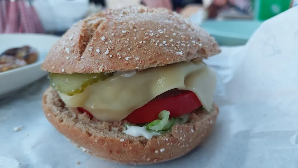 Tania Díez_Chiringuito piscinas Serradilla del Arroyo_Serradilla del Arroyo_review