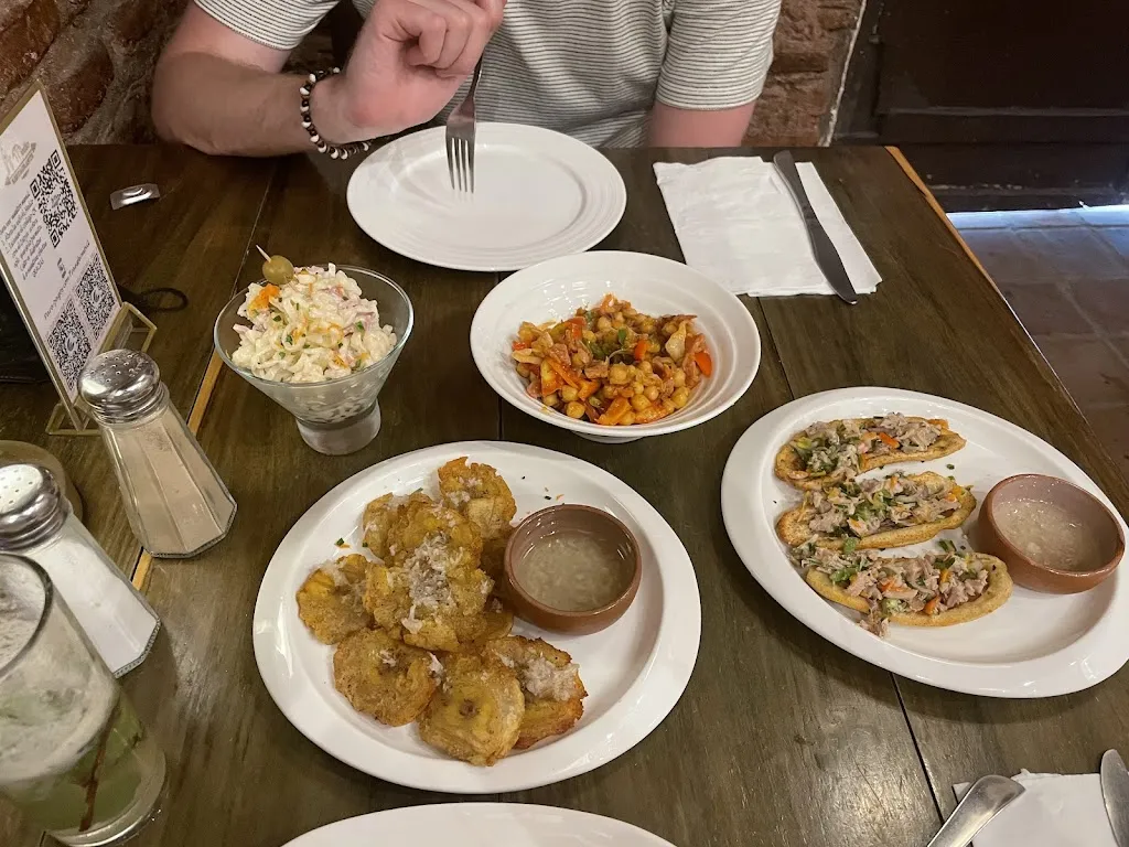 Neza K10_Al Medio_Sancti-Spíritus_review