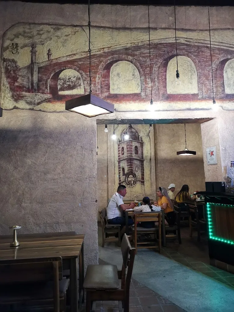 Al Medio restaurant in Sancti-Spíritus