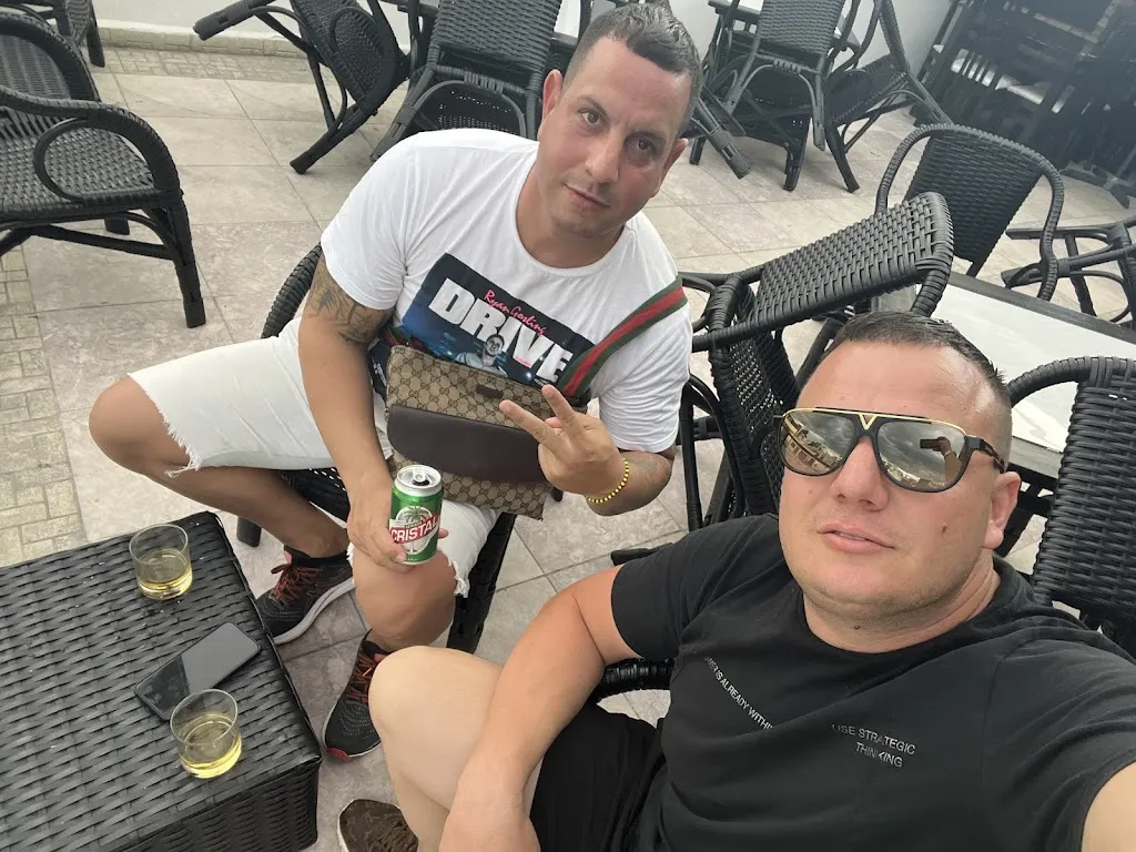 pirry Torrez_MC Bar&Snack_Sancti-Spíritus_review