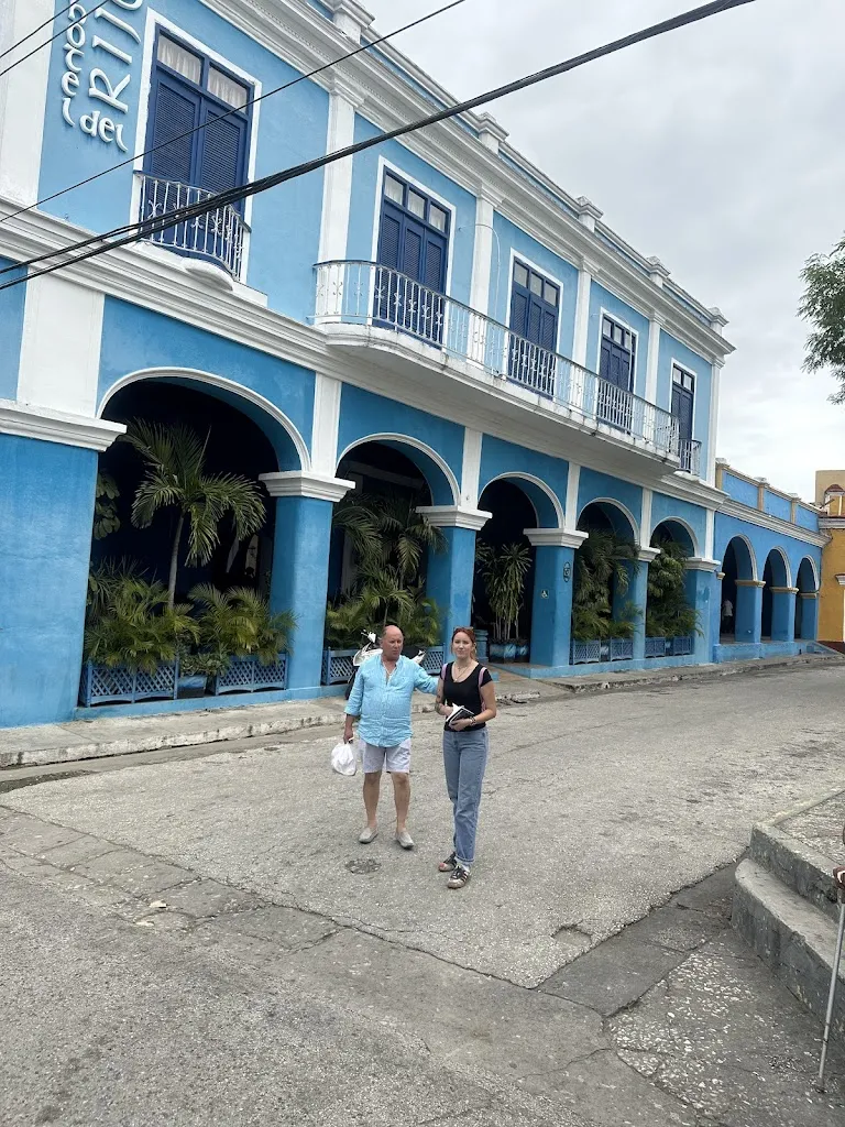 Menson de La Plaza_Sancti-Spíritus_slider_image_3