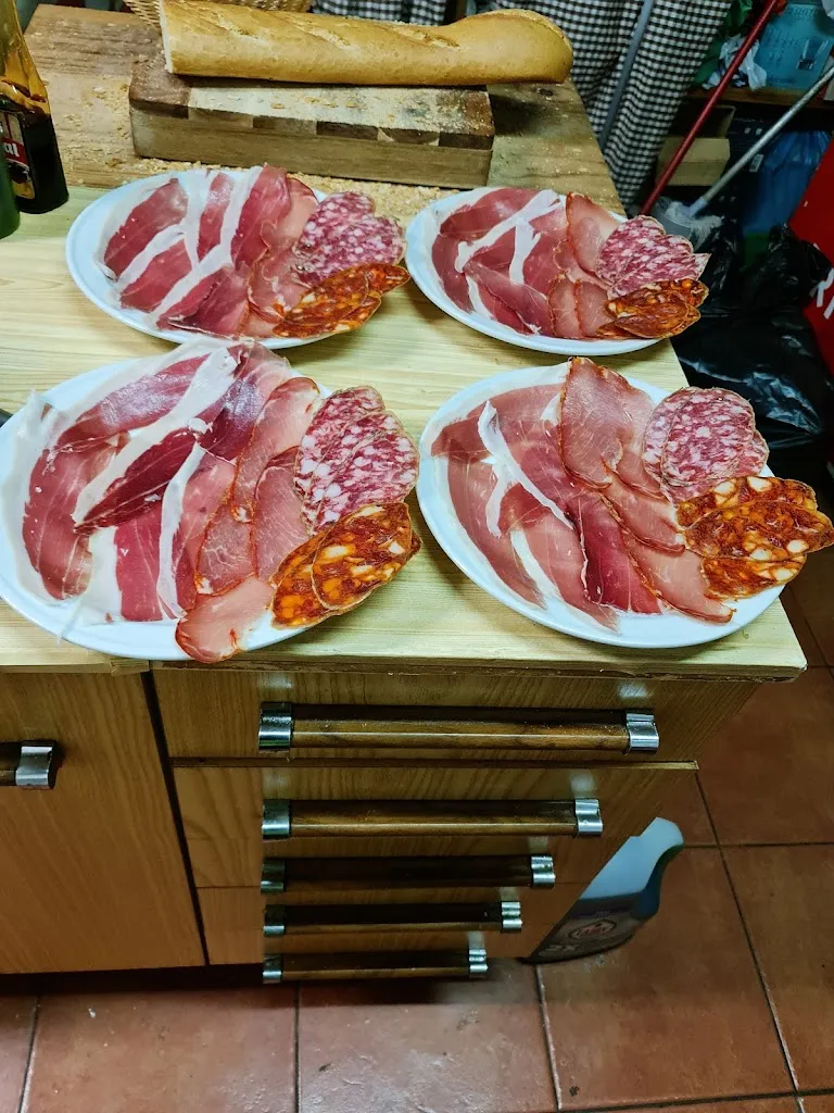 Menu_Bar restaurante asador El Bailarín_Sotoserrano_image_8