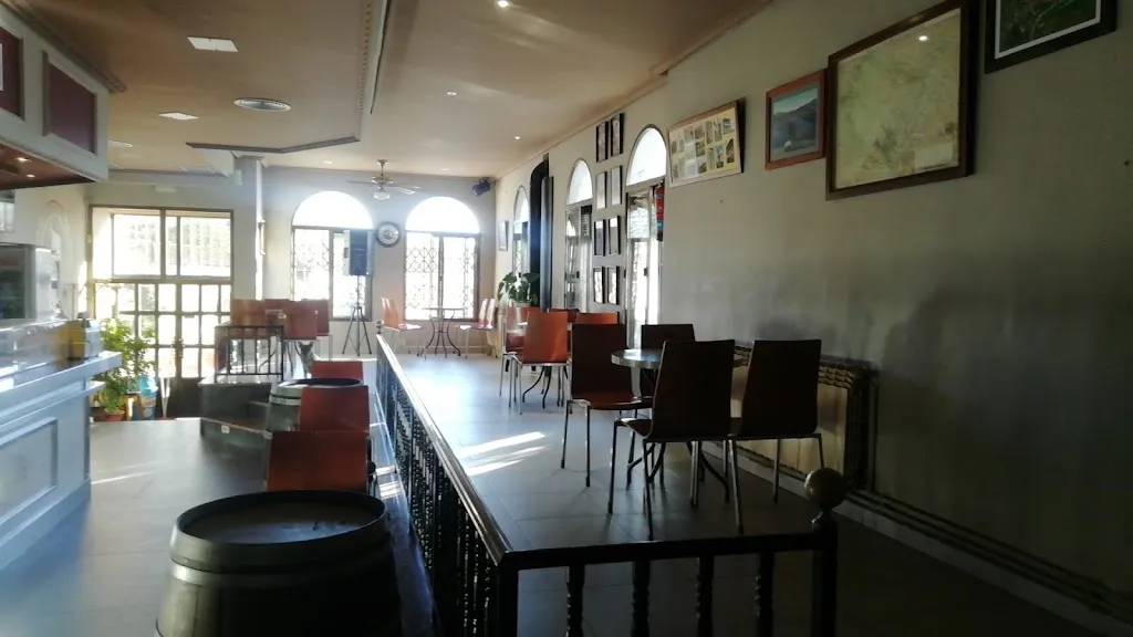 BAR EL SOTO restaurant in Sotoserrano