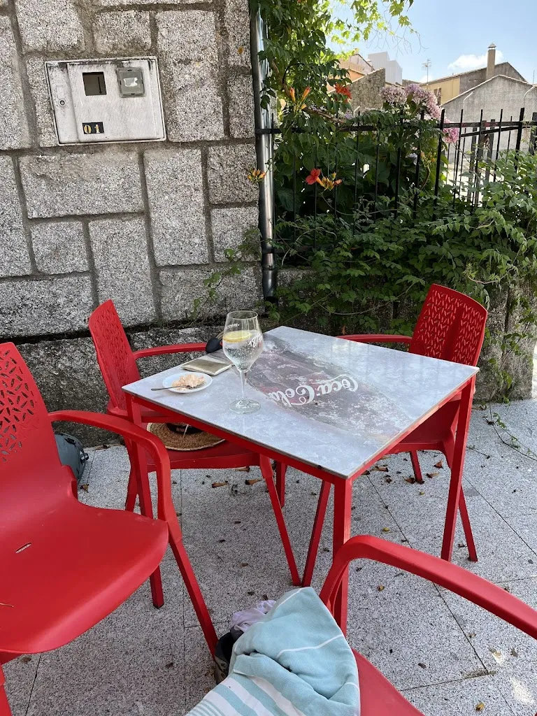 Petra Hageman_Bar La Vasca_Valdelacasa_recensione