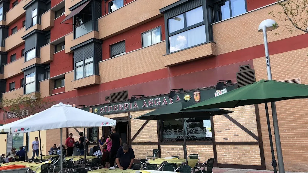 SIDRERIA ASGAYA restaurant in Valdecarros