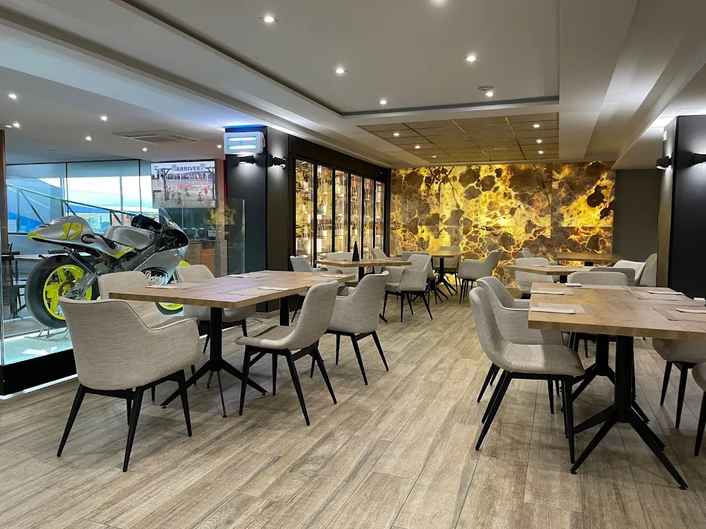 Restaurante La Scuderia_Villena_slider_image_1