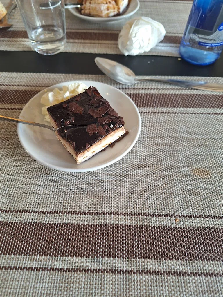 Menu_Restaurante Ajo y Perejil_Valdecarros_image_5