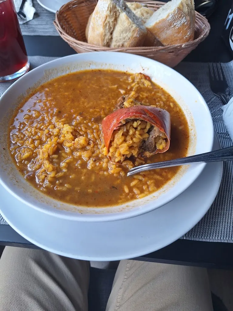 Menu_Restaurante Ajo y Perejil_Valdecarros_image_7