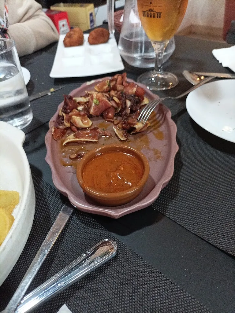 Ana R Garcia_Restaurante Ajo y Perejil_Valdecarros_review