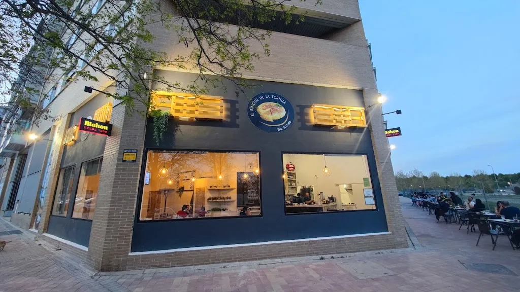 El Rincón de la Tortilla Bar & Café restaurant in Valdecarros