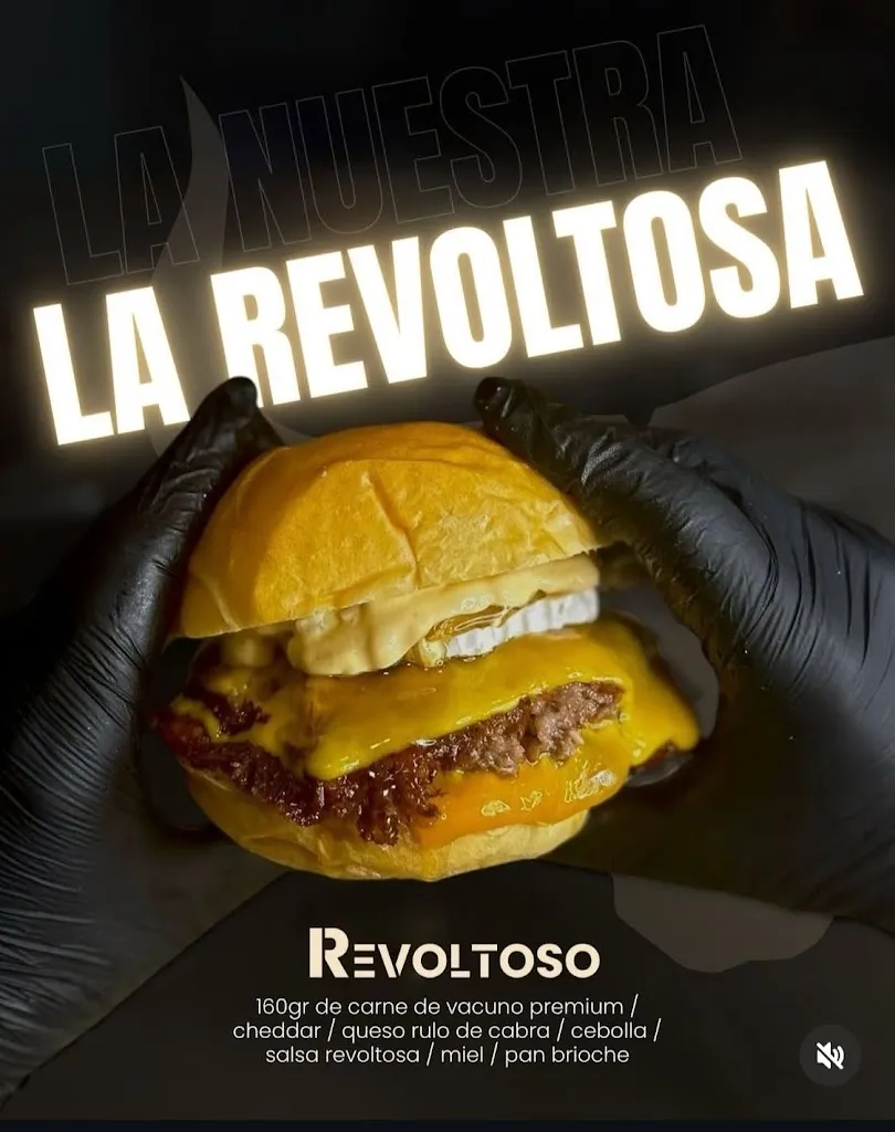 REVOLTOSO Smash Burger_Villena_slider_image_3